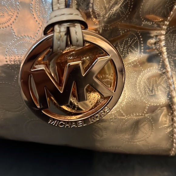 Michael Kors handbag gold - Picture 6 of 13